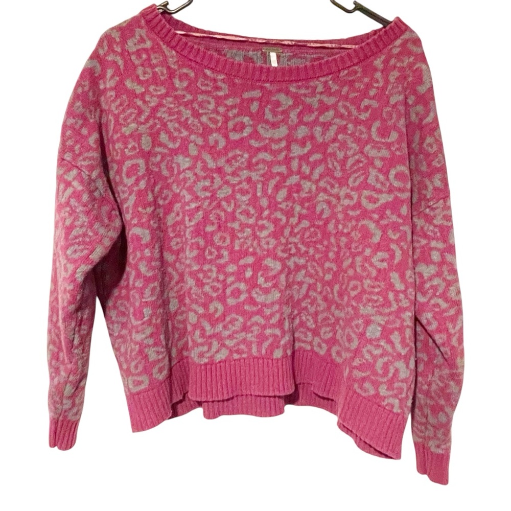 Free People Size‎ Small Purple Cheetah Leopard Print Crewneck Sweater
